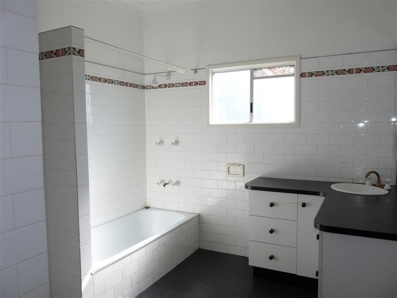 110 Spring Creek Road, Stanthorpe QLD 4380