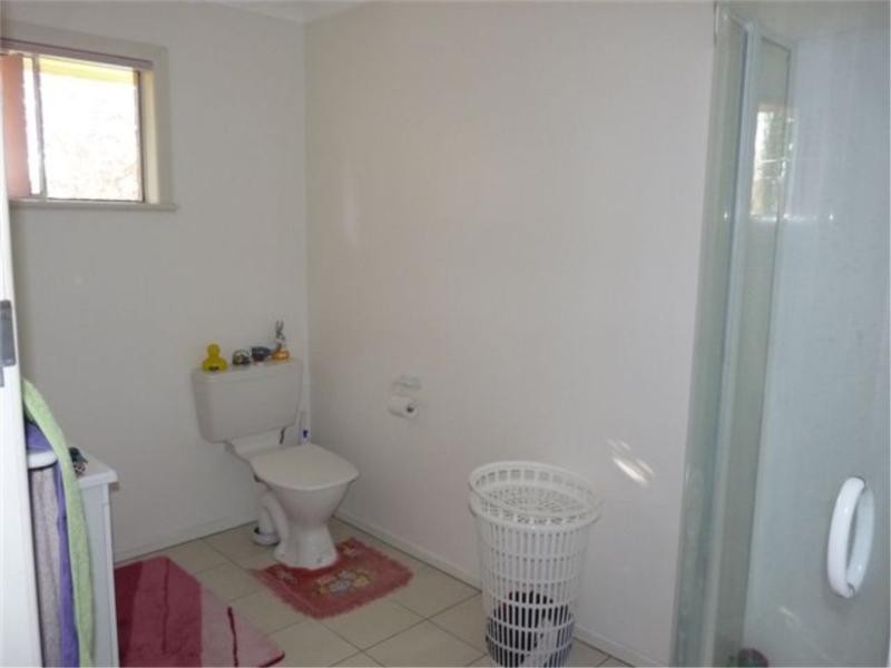 10 Pierpoint Street, Stanthorpe QLD 4380