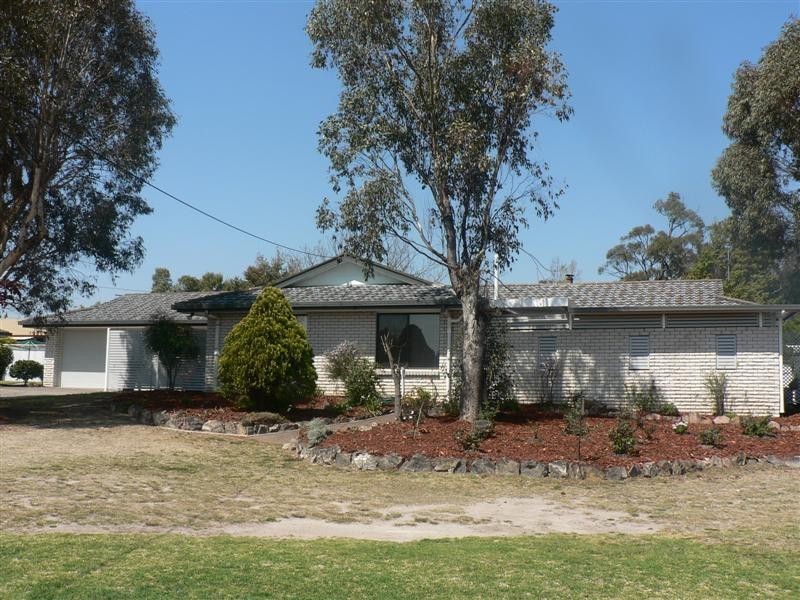 11 Wattle Court, Stanthorpe QLD 4380