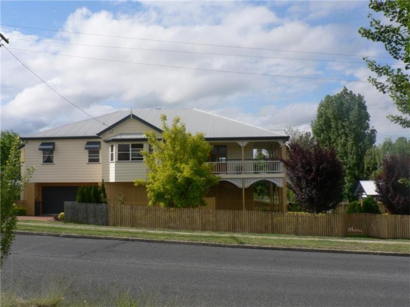 124 Folkestone Street, Stanthorpe QLD 4380