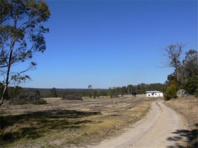 83 Perry Lane, Stanthorpe QLD 4380
