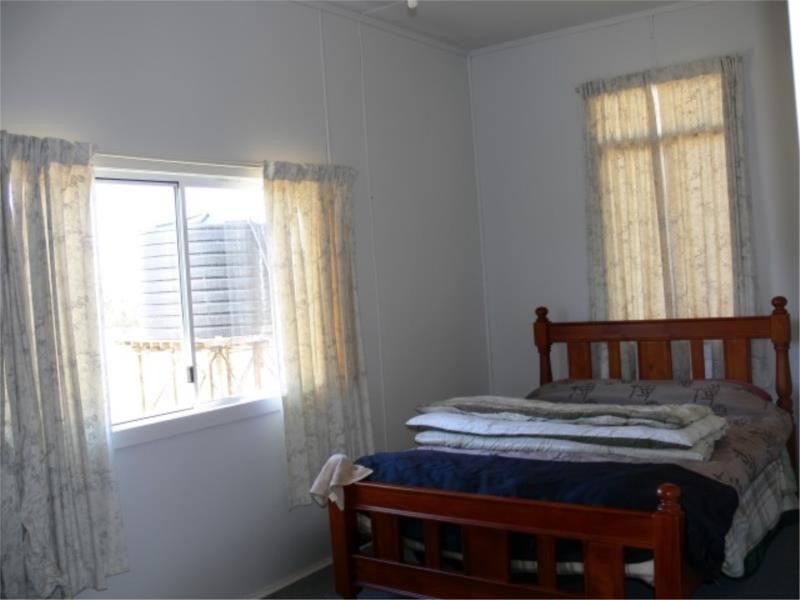 83 Perry Lane, Stanthorpe QLD 4380