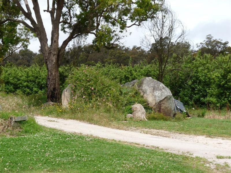 83 Perry Lane, Stanthorpe QLD 4380