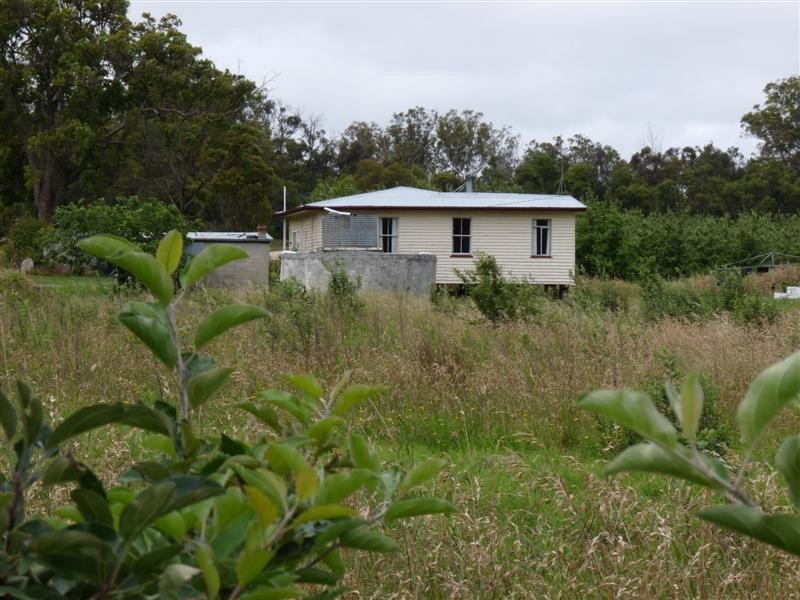 83 Perry Lane, Stanthorpe QLD 4380