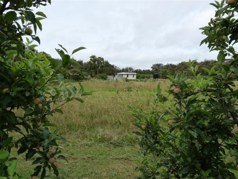 83 Perry Lane, Stanthorpe QLD 4380