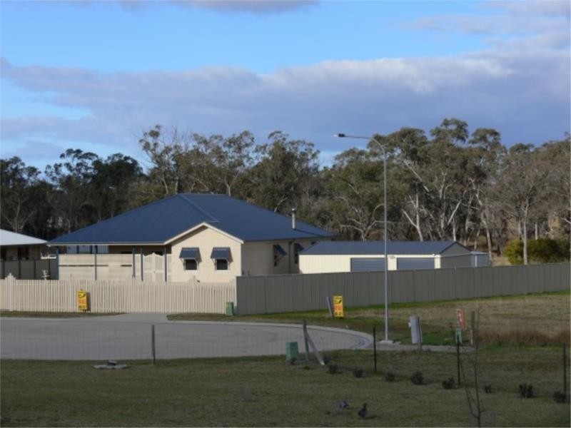 25 Bau Court, Stanthorpe QLD 4380