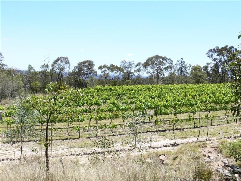 368 Townsend Road, Stanthorpe QLD 4380