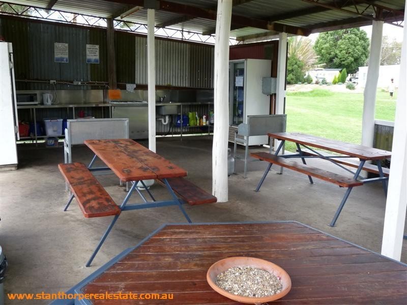 26806 New England Highway, Stanthorpe QLD 4380