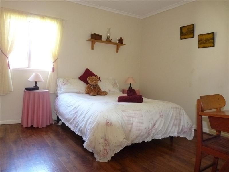 728 Mt Hutton Road, Nundubbermere via, Stanthorpe QLD 4380
