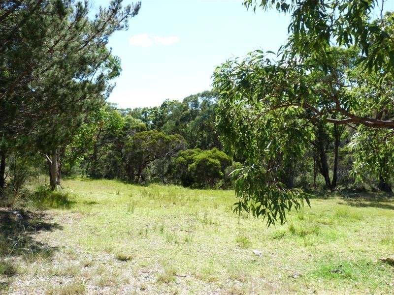 728 Mt Hutton Road, Nundubbermere via, Stanthorpe QLD 4380