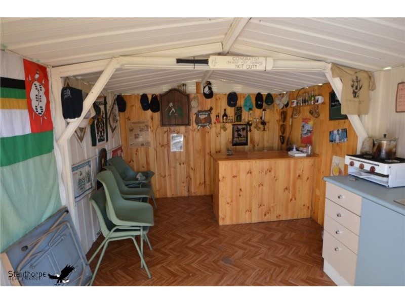 728 Mt Hutton Road, Nundubbermere via, Stanthorpe QLD 4380