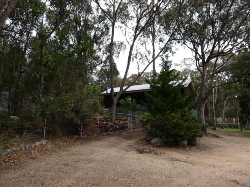 67 Roberts Road, Stanthorpe QLD 4380
