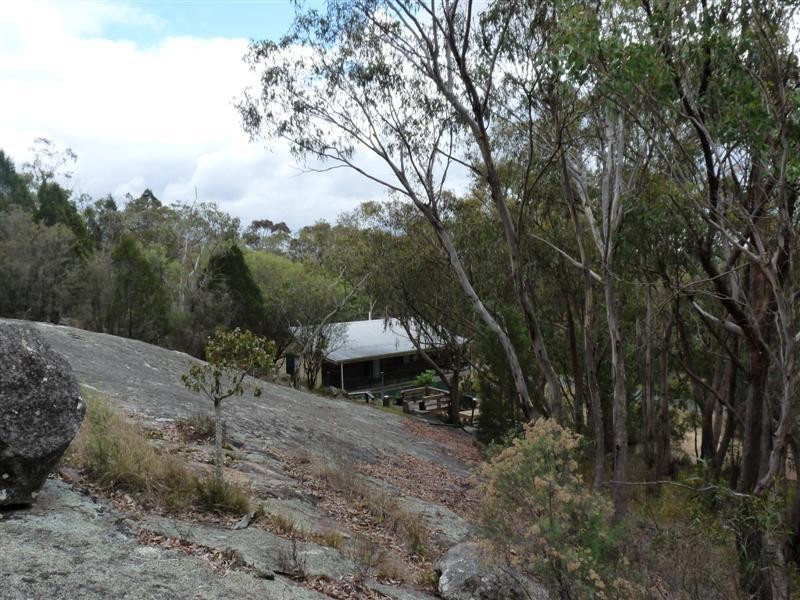 67 Roberts Road, Stanthorpe QLD 4380