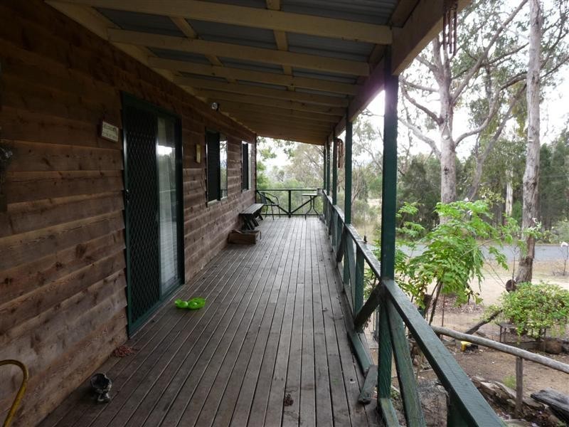 67 Roberts Road, Stanthorpe QLD 4380