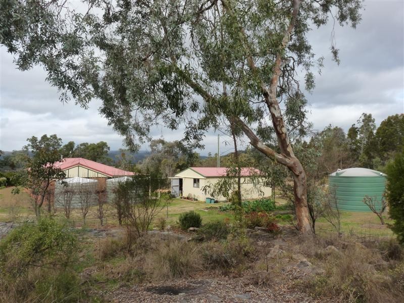 159 Costanzo Lane, Stanthorpe QLD 4380