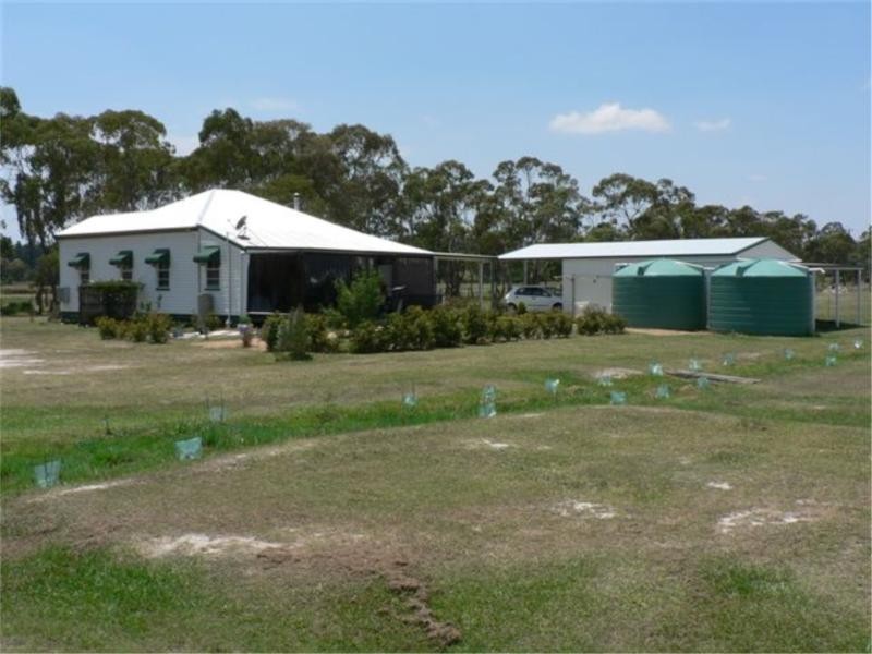 23 Tennant Rd, Stanthorpe QLD 4380