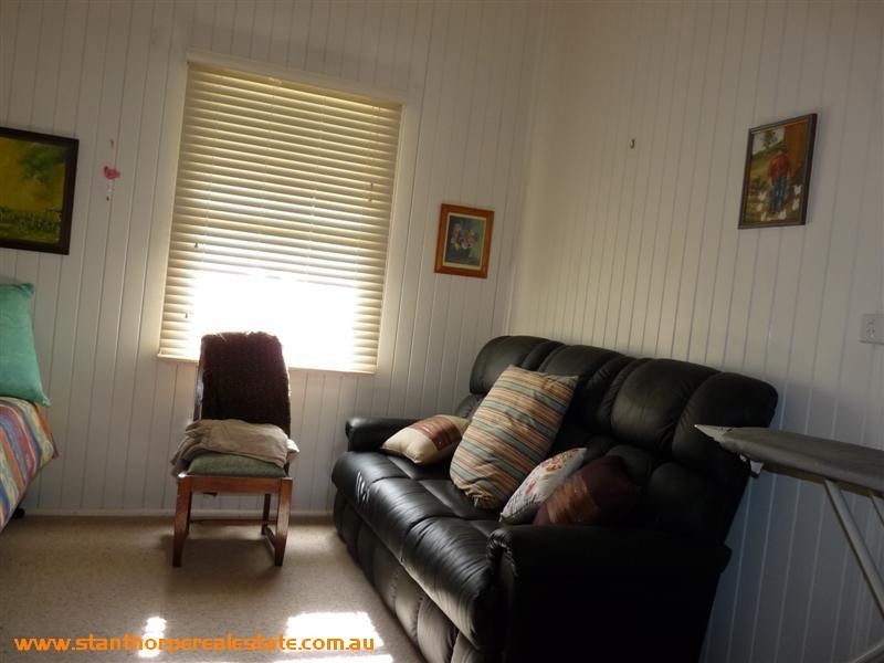 23 Tennant Rd, Stanthorpe QLD 4380