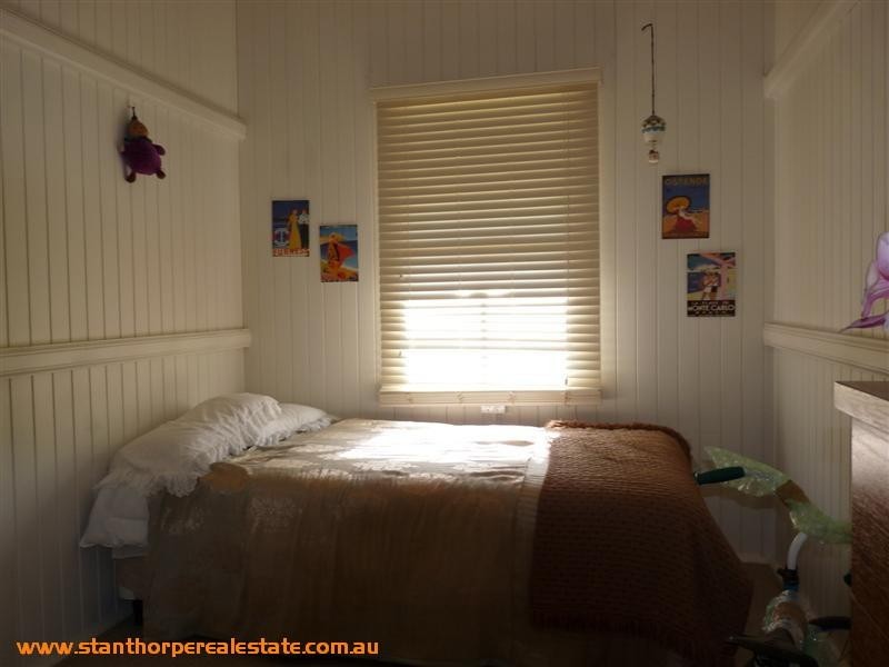23 Tennant Rd, Stanthorpe QLD 4380