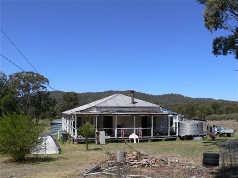 2501 Pyramids Road, Wyberba QLD 4382