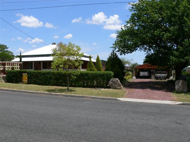 28 Short Street, Stanthorpe QLD 4380