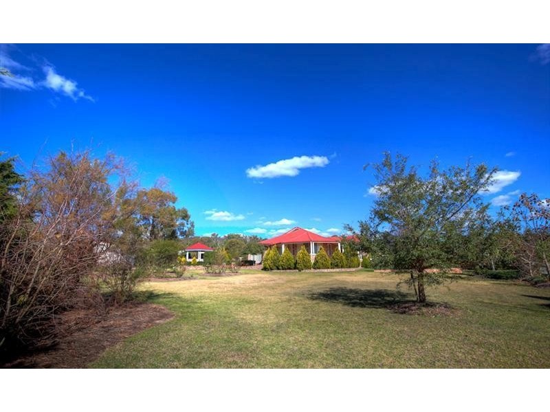 3 Gla-nor Drive, Stanthorpe QLD 4380