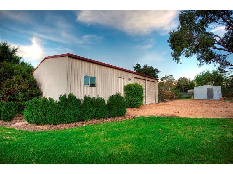 3 Gla-nor Drive, Stanthorpe QLD 4380
