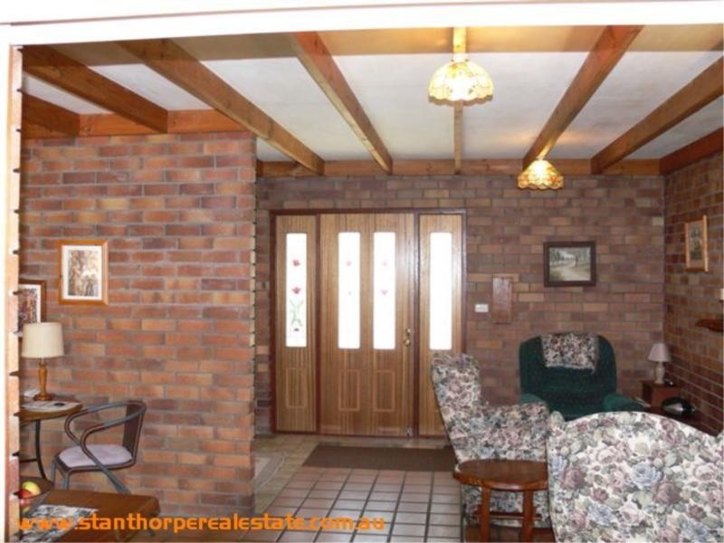 73 Greenup Street, Stanthorpe QLD 4380