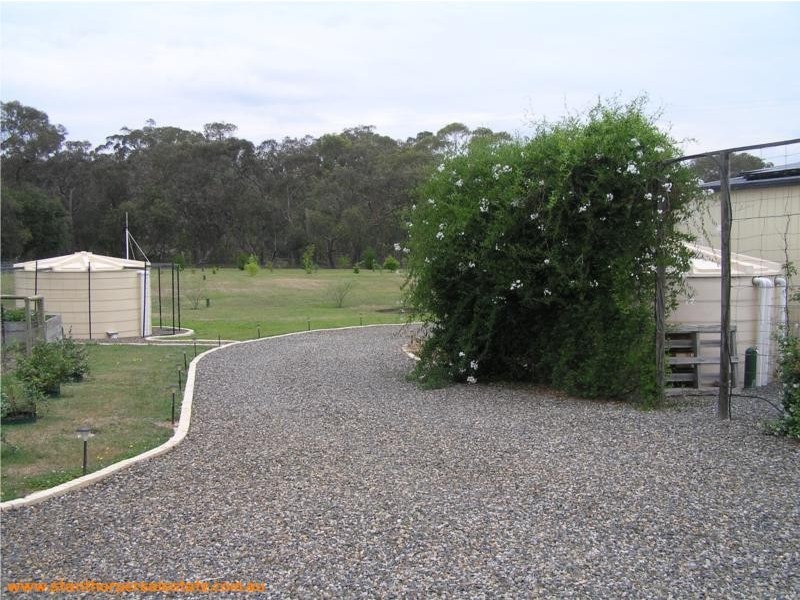 83 Mills Road, Stanthorpe QLD 4380