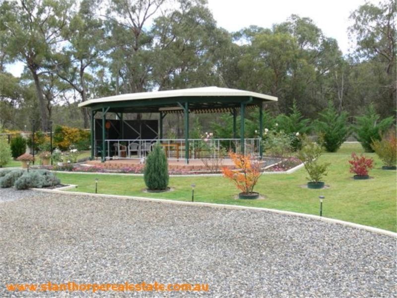 83 Mills Road, Stanthorpe QLD 4380