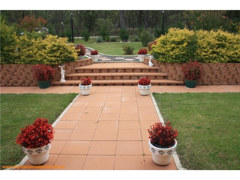 83 Mills Road, Stanthorpe QLD 4380