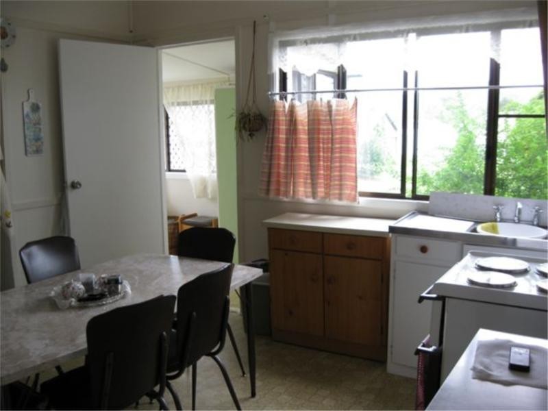 38 Hillcrest Street, Stanthorpe QLD 4380