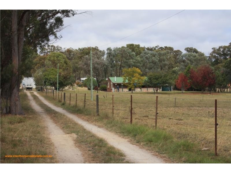 815 Amiens Road, Stanthorpe QLD 4380