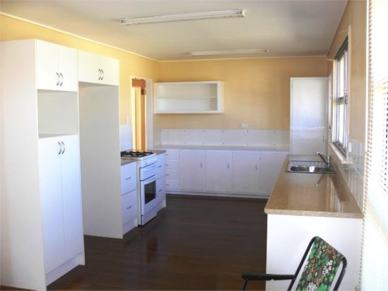 23 Church Road, The Summit QLD 4377