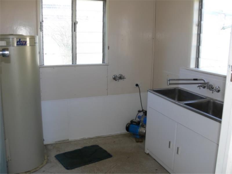 23 Church Road, The Summit QLD 4377