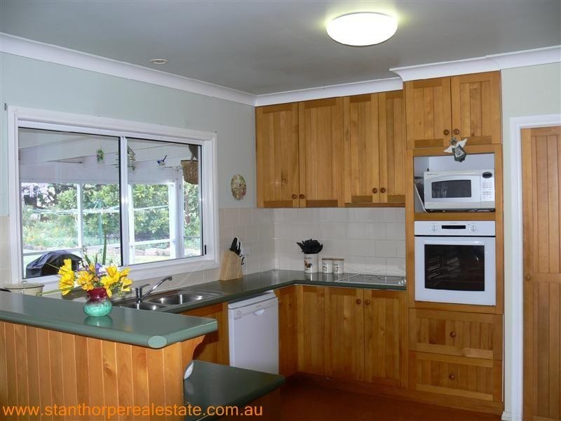 2139 Pyramids Road, Stanthorpe QLD 4380