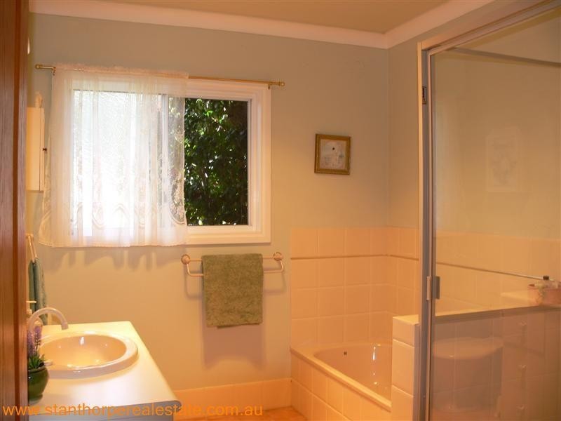 2139 Pyramids Road, Stanthorpe QLD 4380