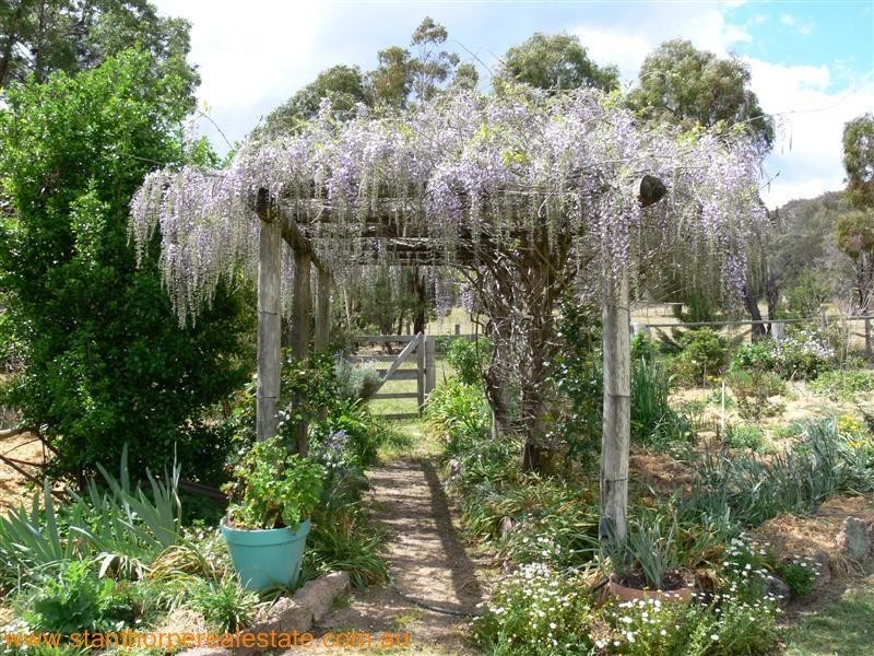 2139 Pyramids Road, Stanthorpe QLD 4380