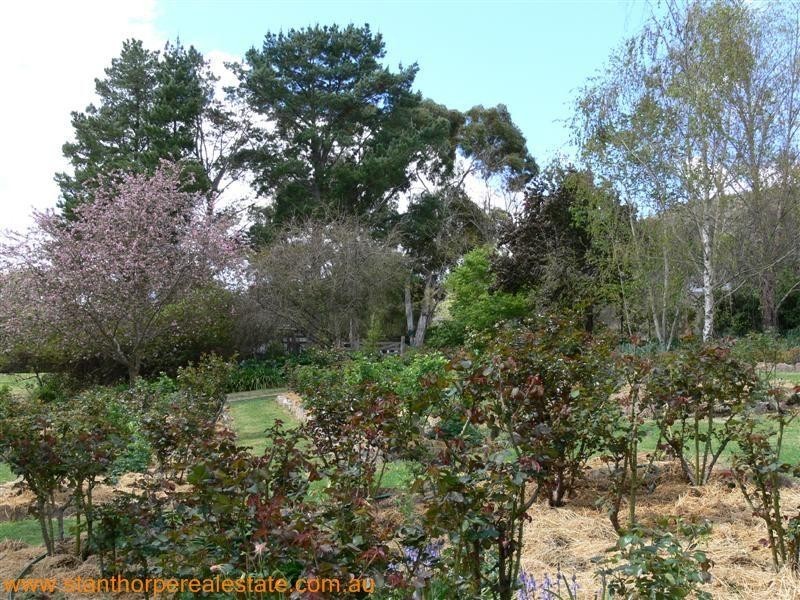 2139 Pyramids Road, Stanthorpe QLD 4380