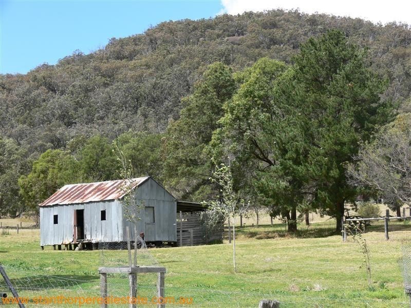 2139 Pyramids Road, Stanthorpe QLD 4380