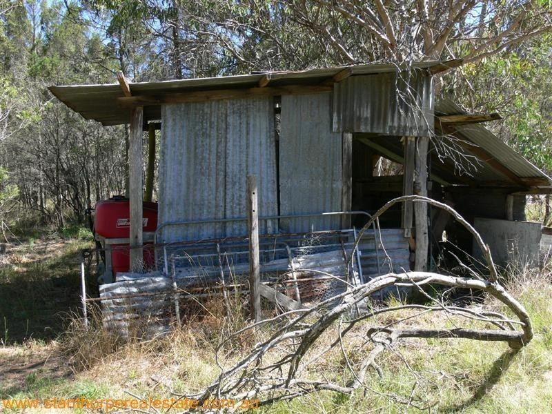 225 Ellwood Road, Applethorpe QLD 4378