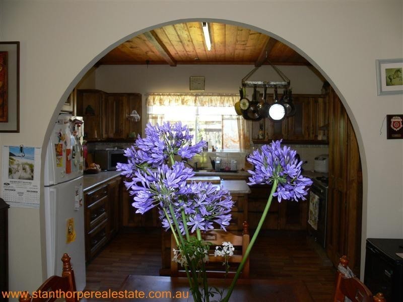 225 Ellwood Road, Applethorpe QLD 4378