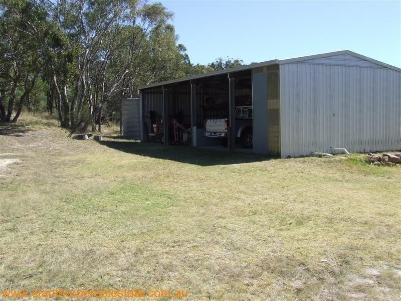 208 Watters Road, Ballandean via, Stanthorpe QLD 4380