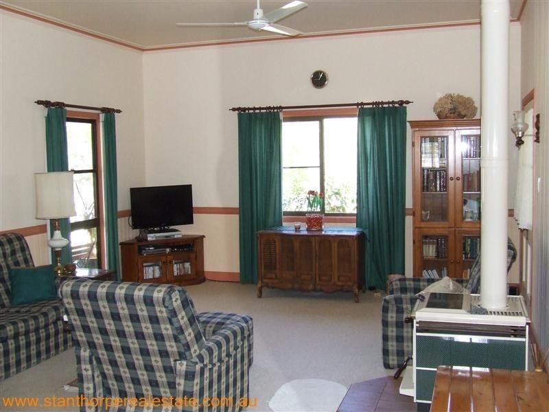 208 Watters Road, Ballandean via, Stanthorpe QLD 4380