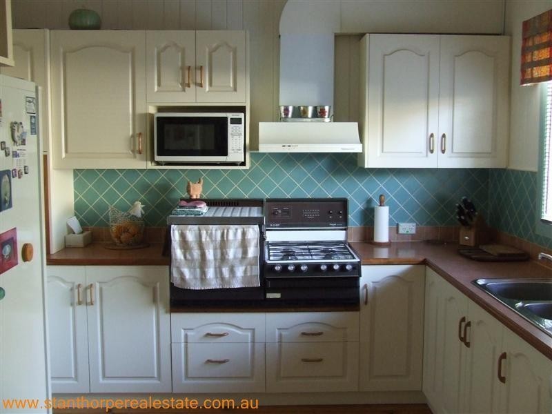 208 Watters Road, Ballandean via, Stanthorpe QLD 4380