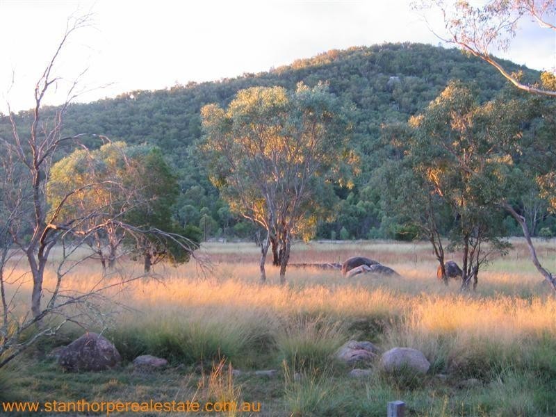 208 Watters Road, Ballandean via, Stanthorpe QLD 4380