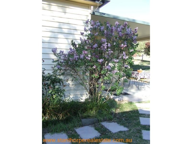 208 Watters Road, Ballandean via, Stanthorpe QLD 4380