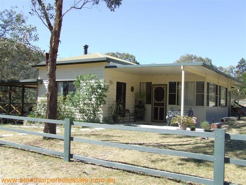 208 Watters Road, Ballandean via, Stanthorpe QLD 4380