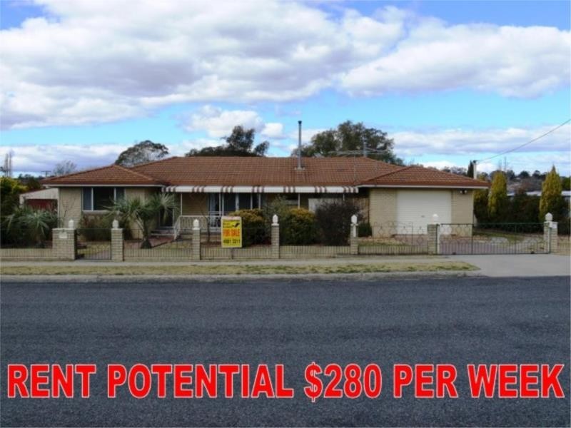 7 Archibald Street, Stanthorpe QLD 4380