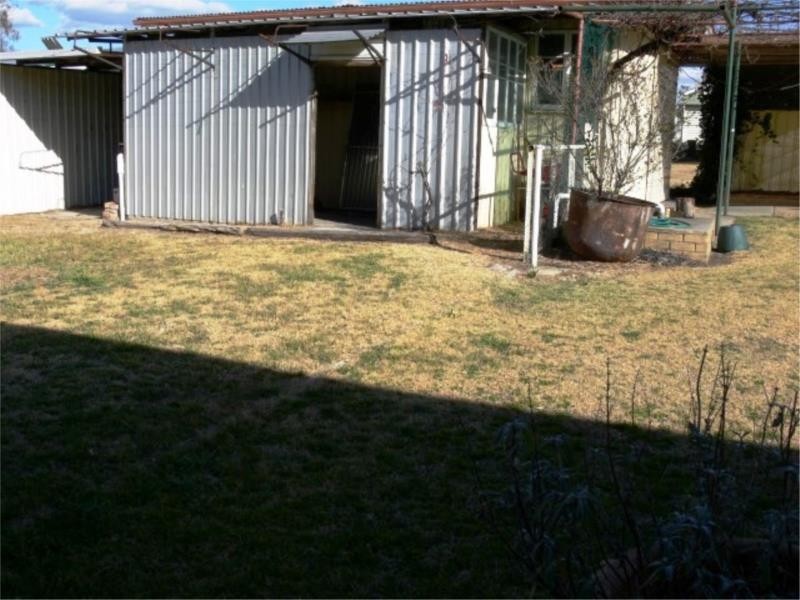 7 Archibald Street, Stanthorpe QLD 4380