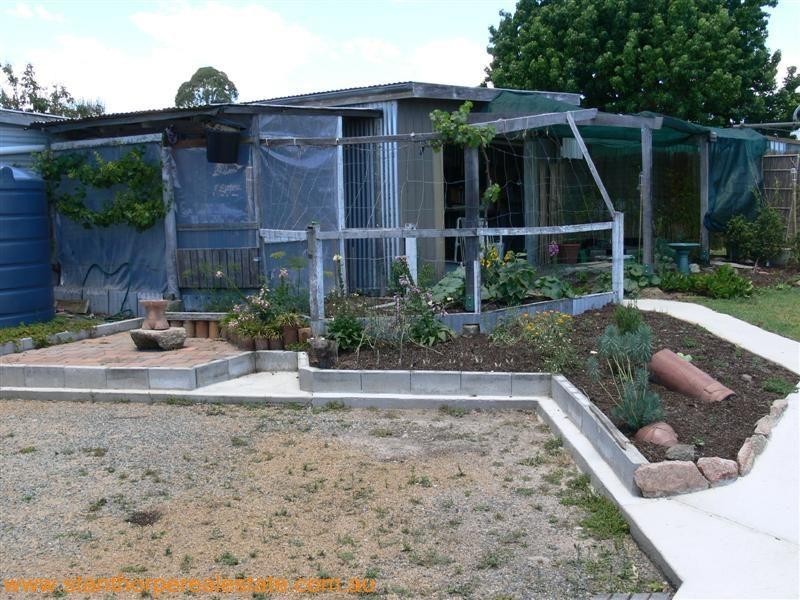 69 Sugarloaf Road, Stanthorpe QLD 4380